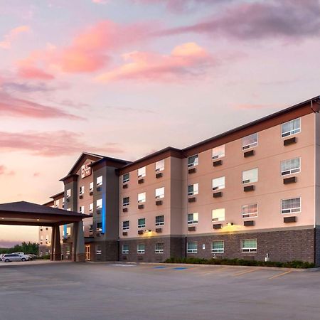 Best Western Plus Peace River Hotel & Suites Buitenkant foto