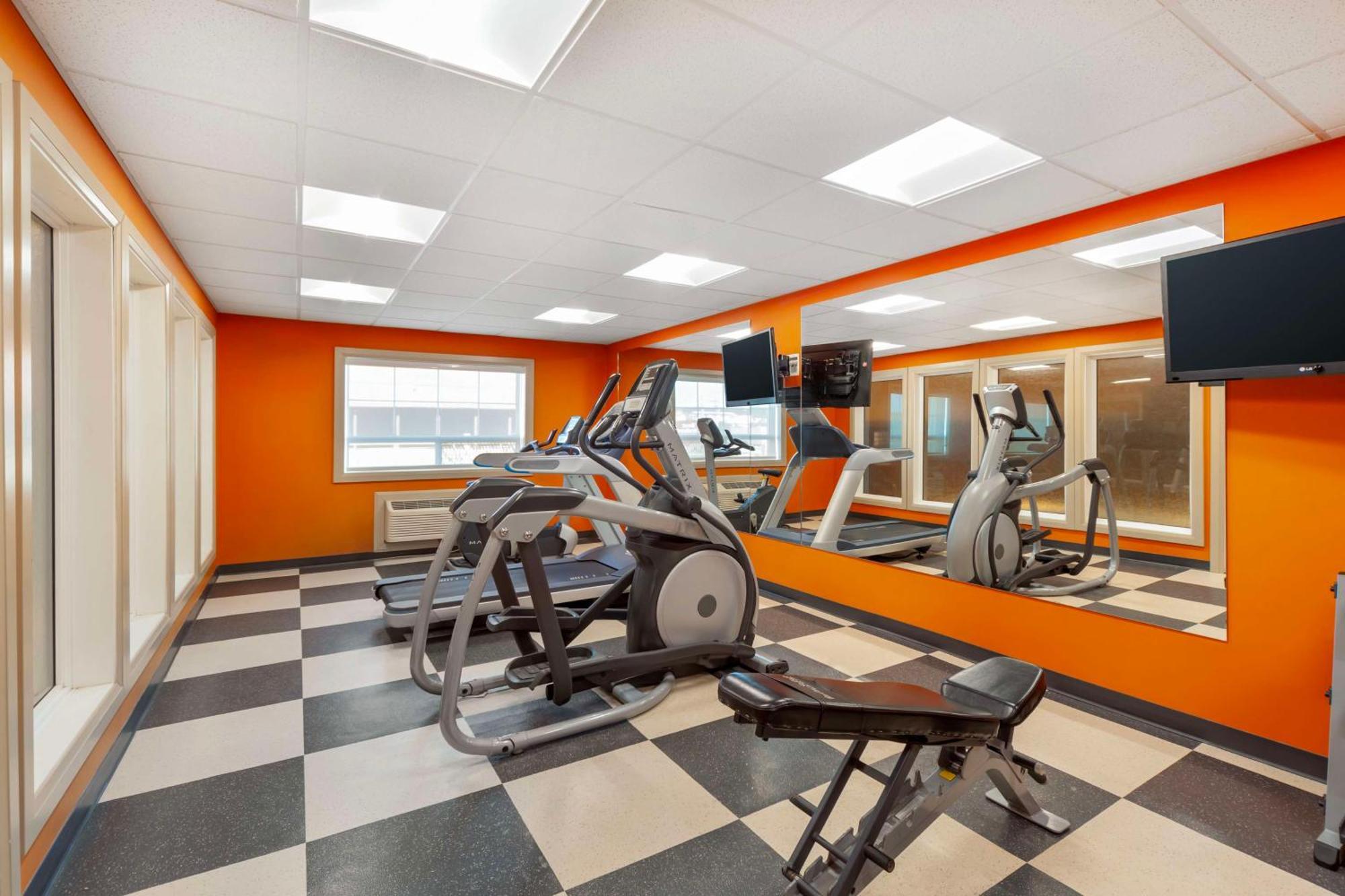 Best Western Plus Peace River Hotel & Suites Buitenkant foto
