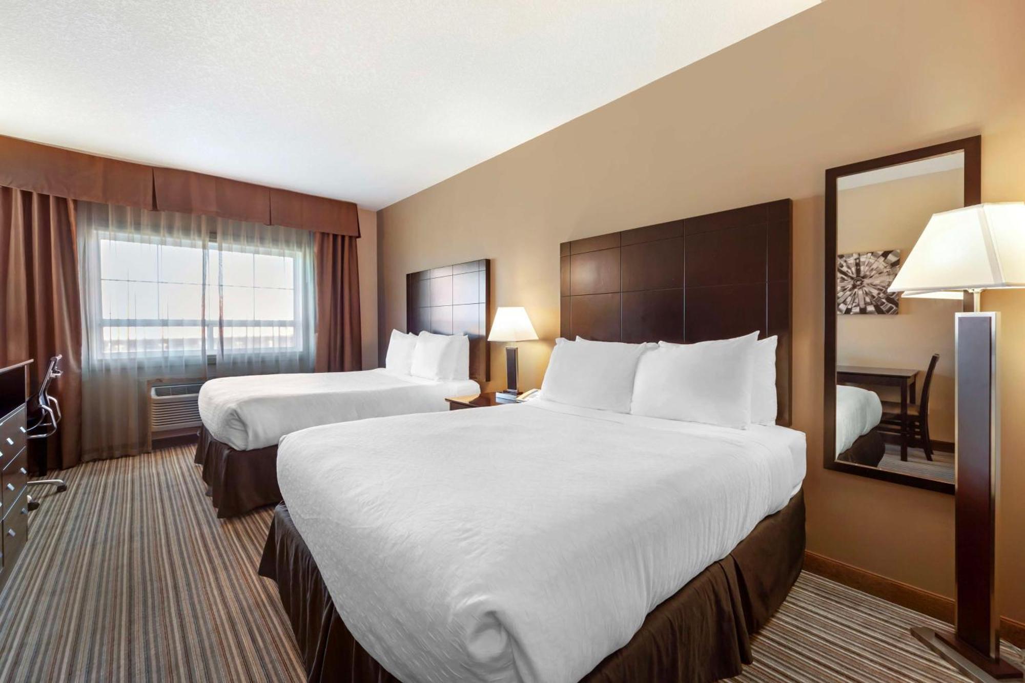Best Western Plus Peace River Hotel & Suites Buitenkant foto