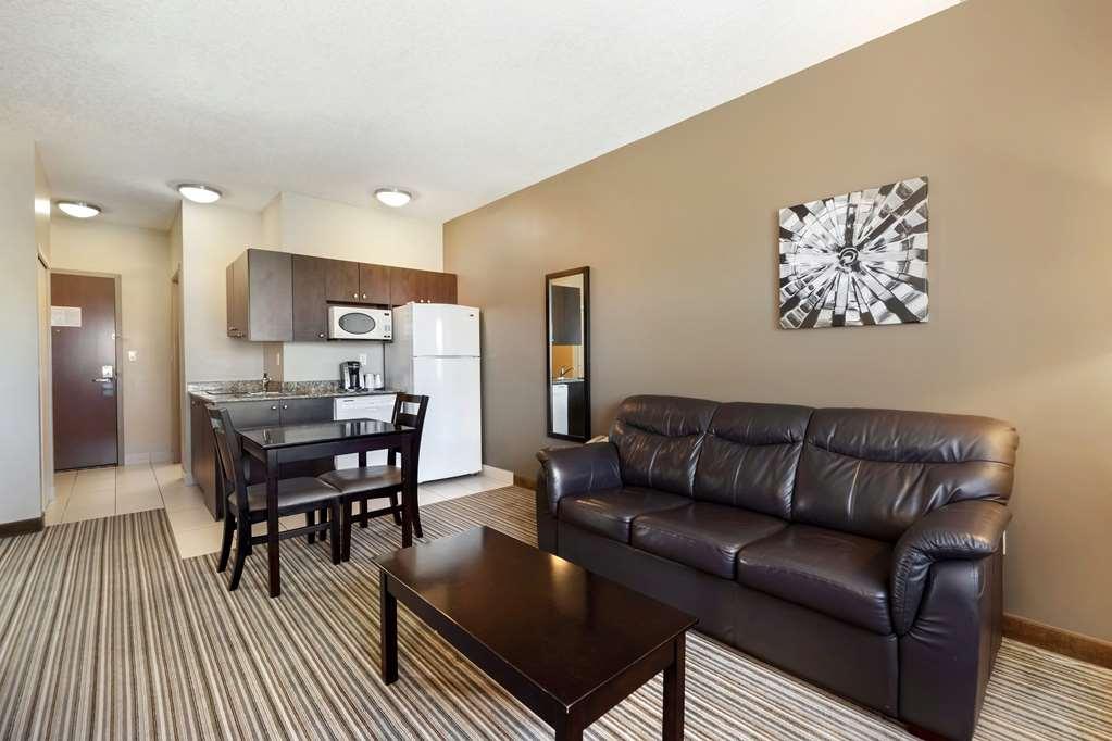 Best Western Plus Peace River Hotel & Suites Kamer foto